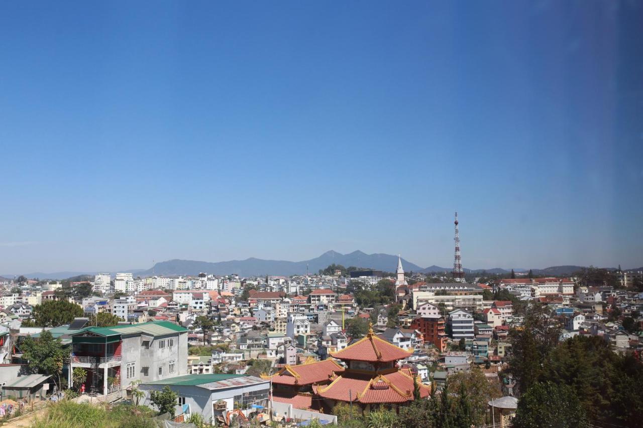 Tina Family Hotel Da Lat Exterior photo